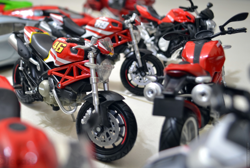 Ducati Monster 796 Rossi - NewRay