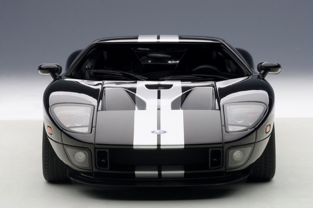 AUTOart 1:18 Ford GT 2004 - Black