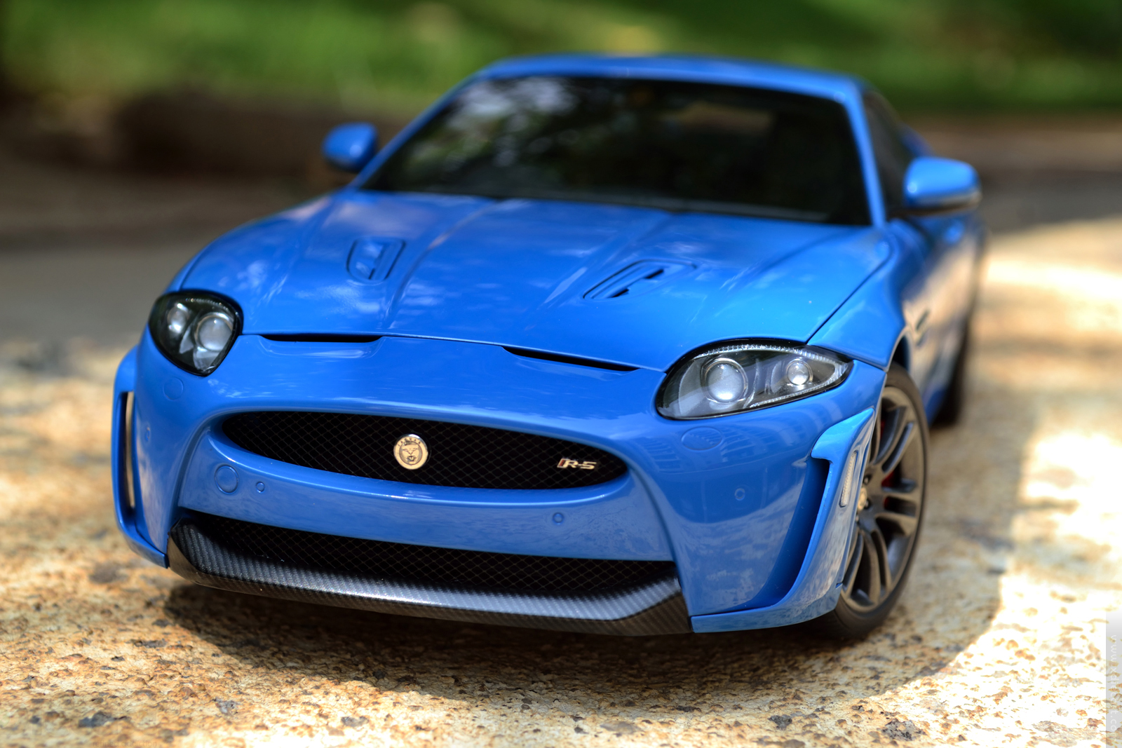 オートアート　Jaguar  XKR