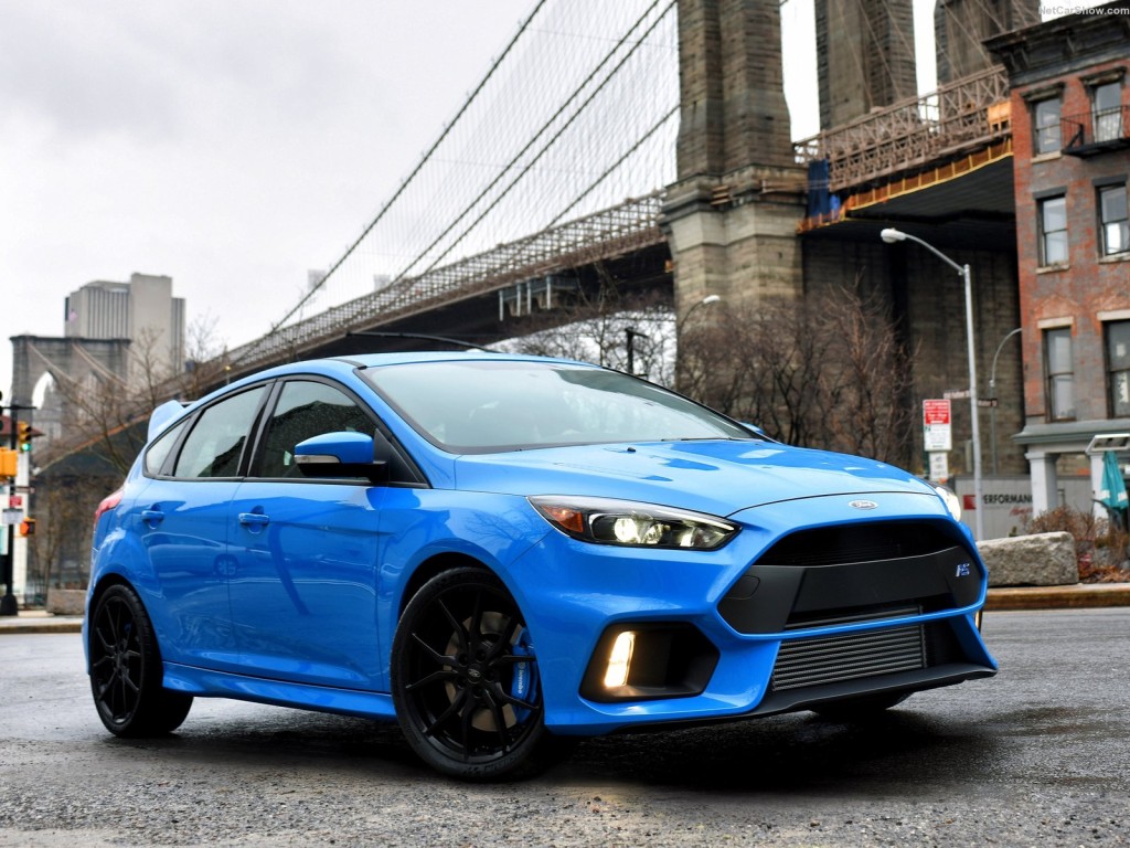 Otto Mobile releases 1:18 Ford Focus RS 2016 in Nitrous Blue
