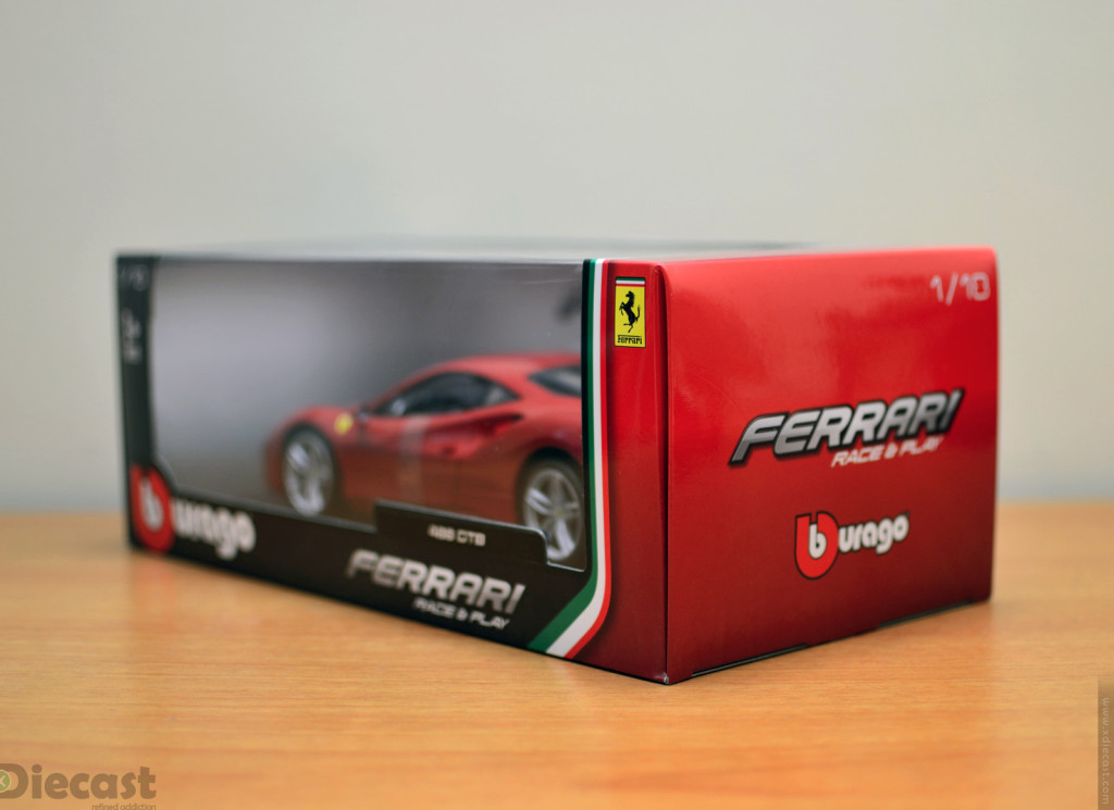 Bburago 1:18 Ferrari 488 GTB - Box