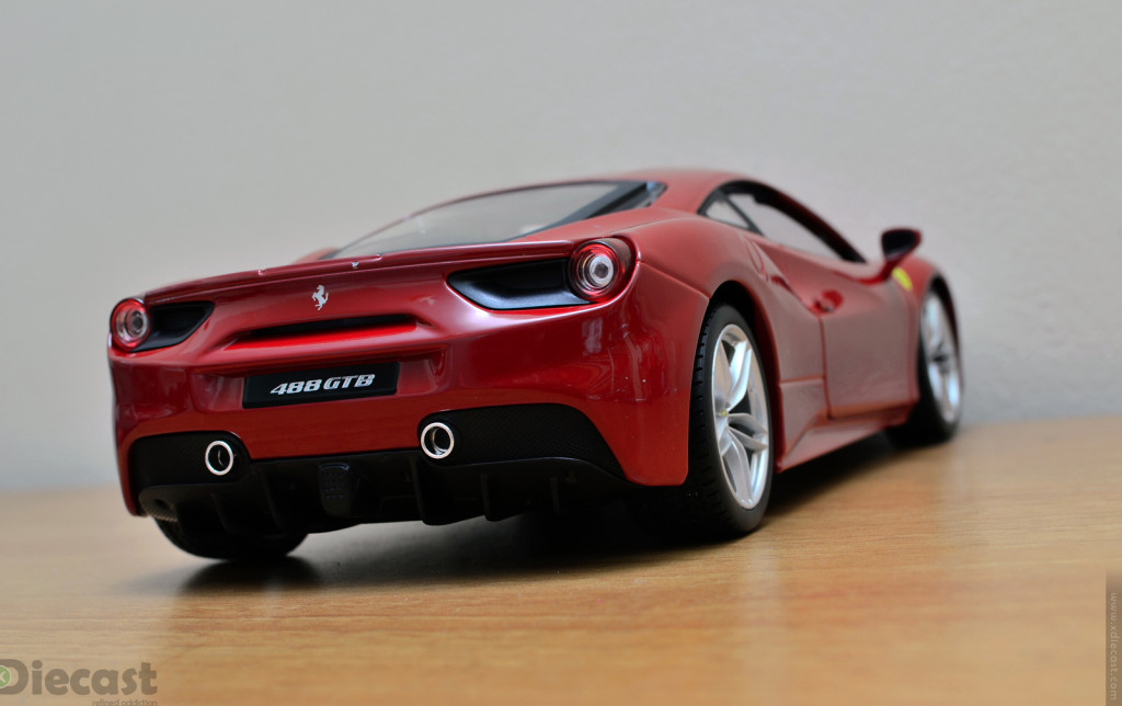 Bburago 1:18 Ferrari 488 GTB