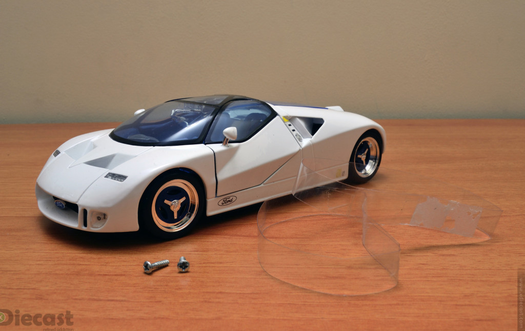 Maisto 1:18 Ford GT90 - Unboxing