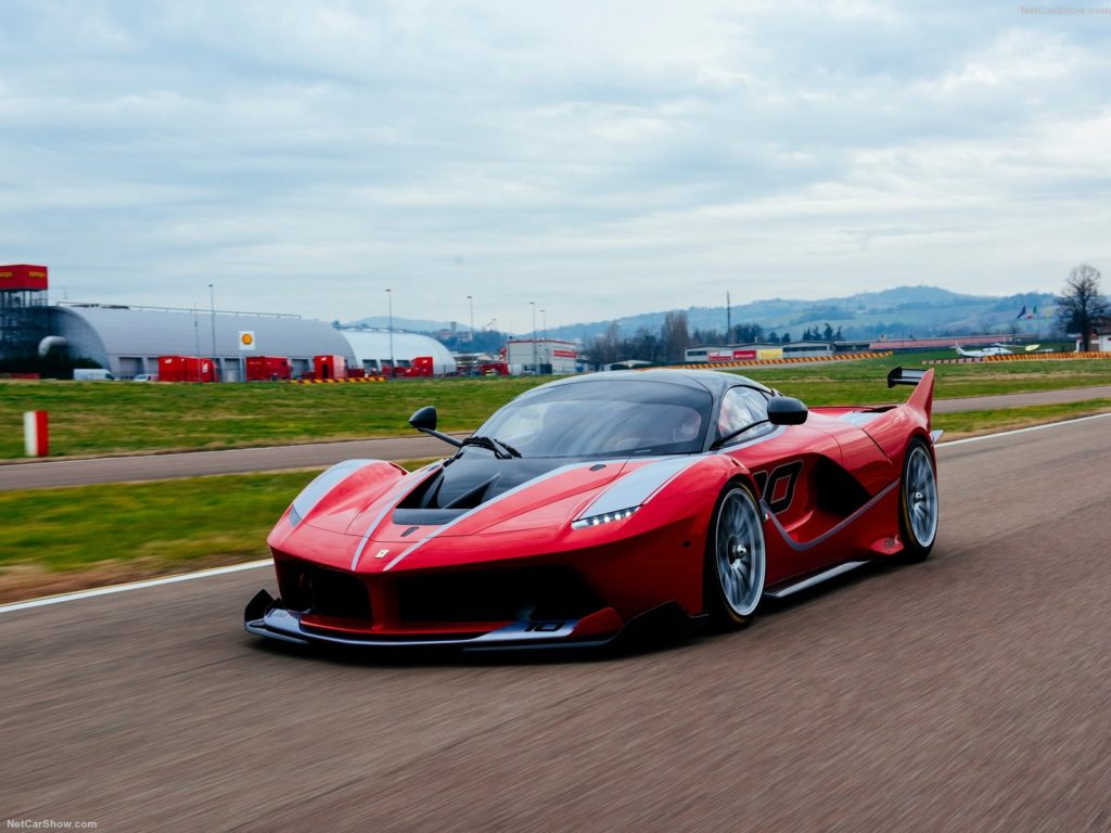 1:18 Bburago Ferrari FXX-K Now Available in Signature Series