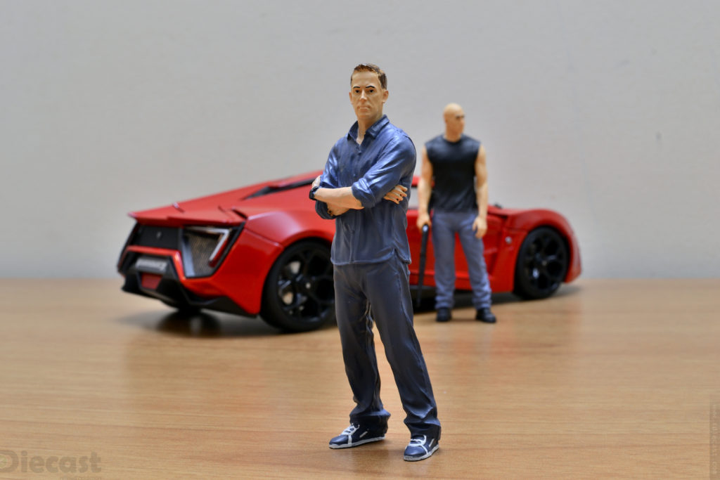 Brian Fast and Furious Figurine  with Lykan Hypersport