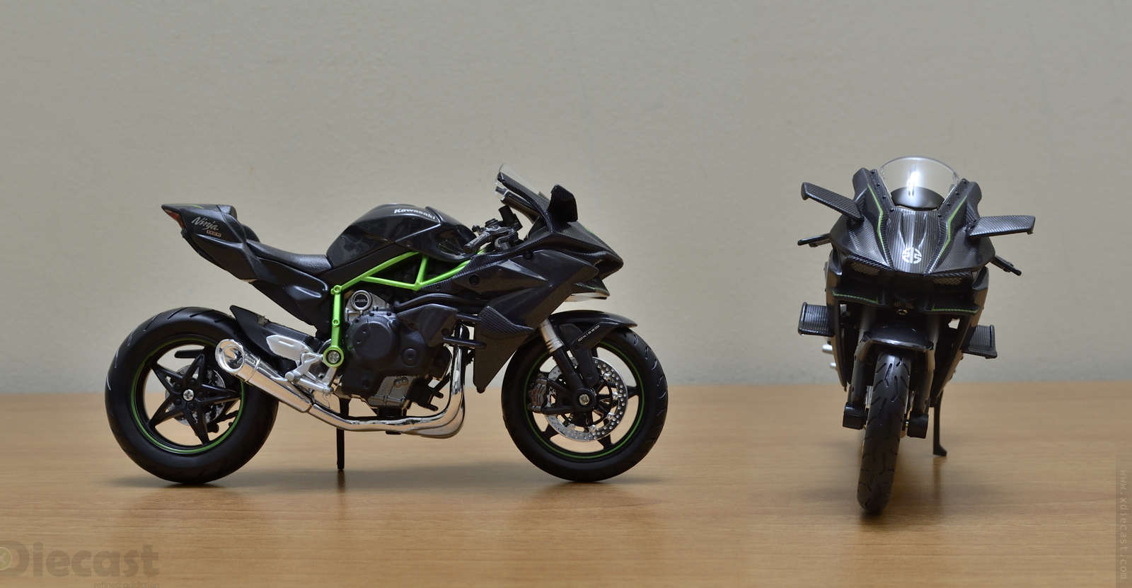 Details about   US 1:18 Scale Maisto Diecast Kawasaki Ninja H2R Motorcycle Motorbike Model 