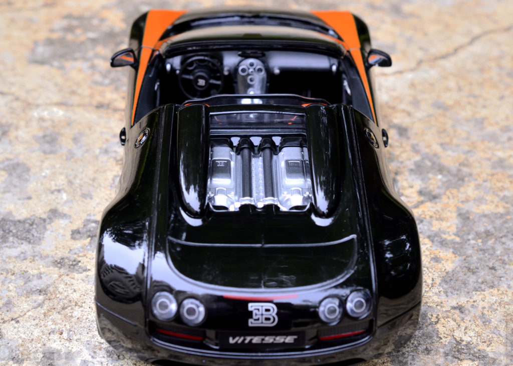Rastar Bugatti Veyron Grand Sport Vitesse - Rear