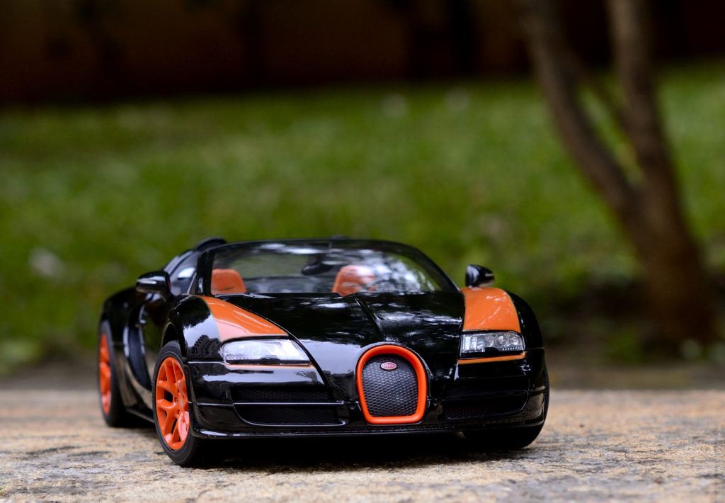 Rastar Bugatti Veyron Grand Sport Vitesse
