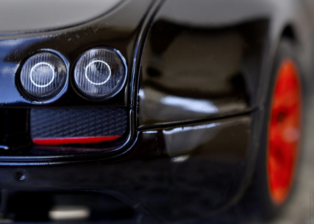 Rastar Bugatti Veyron Grand Sport Vitesse - Taillight