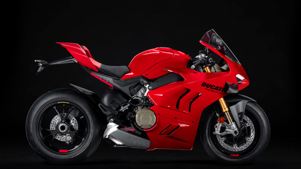 Ducati Panigale V4S - Profile