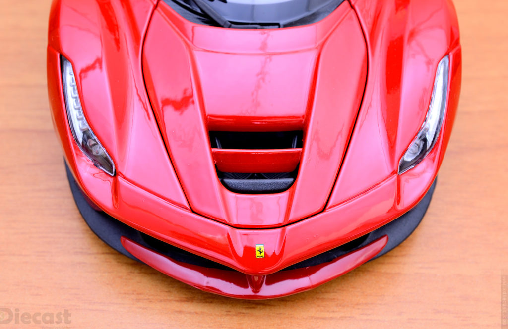 Ferrari LaFerrari - Hood - Bburago Race & Play