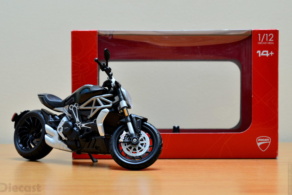 Maisto 1:12 Ducati XDiavel - Unboxed