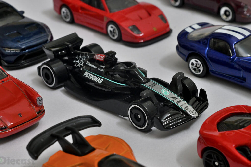Hotwheels Top 10 2025 - Mercedes AMG Petronas F1