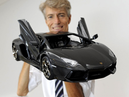 1:8 Lamborghini Aventador to Sell for more than 12 Times the Price of the Real Car!