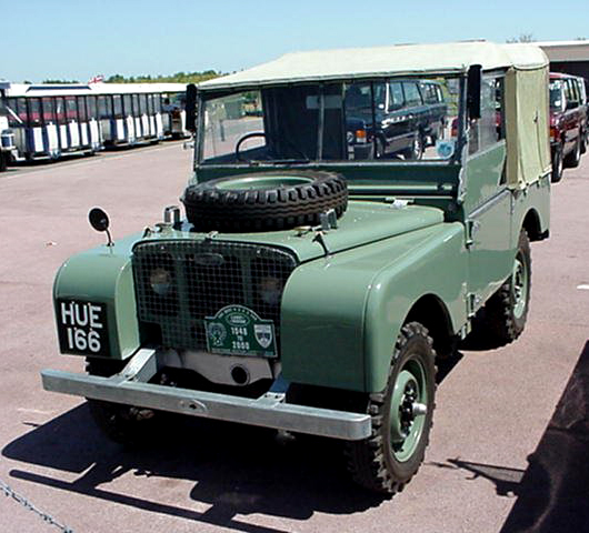 1948 Land Rover in 1:18 scale announced by Minichamps