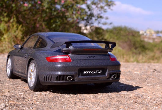 Porsche 911(997) GT2 – AUTOart