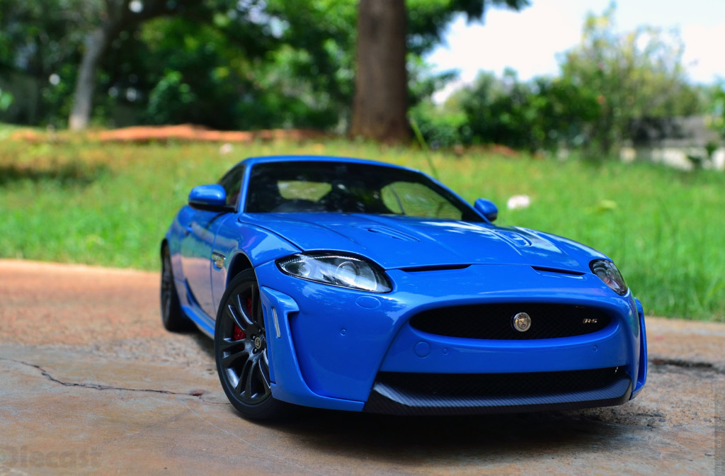 AUTOart Jaguar XKR-S Coupe – Diecast Car Review