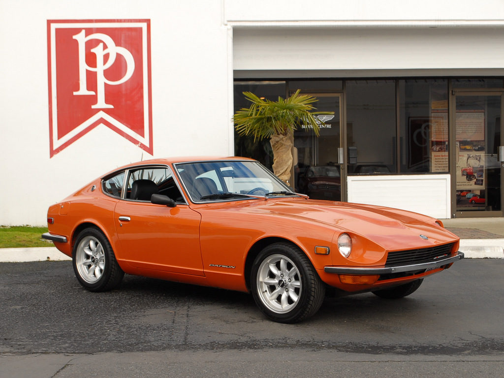 Maisto Unveiled Custom 1:18 1971 Datsun 240Z in Tokyo Mod Series