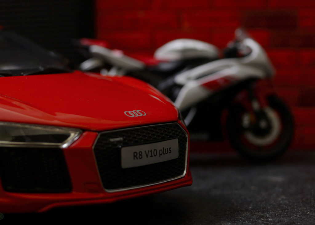 Weekend Toy Photoshoot – Car vs Motorbike